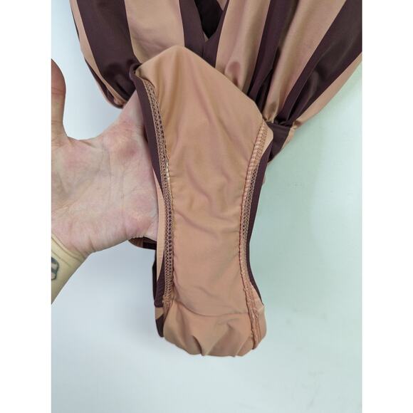 Swim RX One Piece Swimsuit Plunging Neckline Cross Back‎ Striped Pink Small - Picture 4 of 7